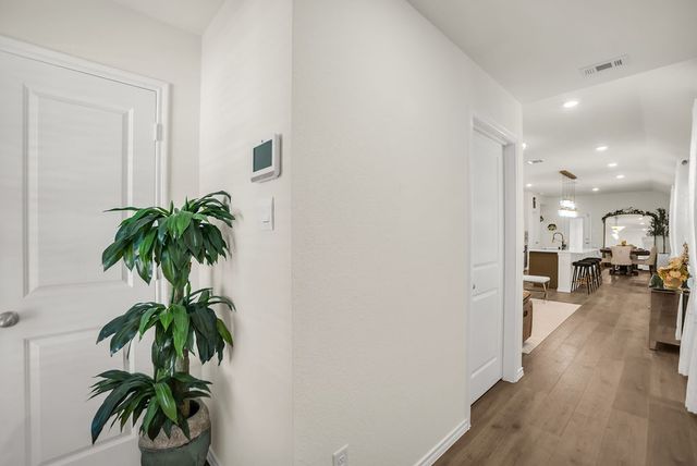 608 Daybreak Lane, Lavon, TX 75166