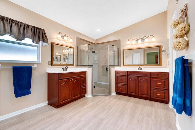 842 OLD OAKS LANE, Leesburg, FL 34748