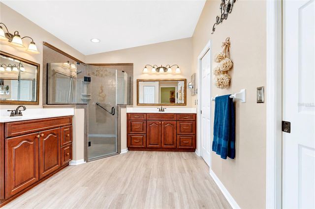 842 OLD OAKS LANE, Leesburg, FL 34748