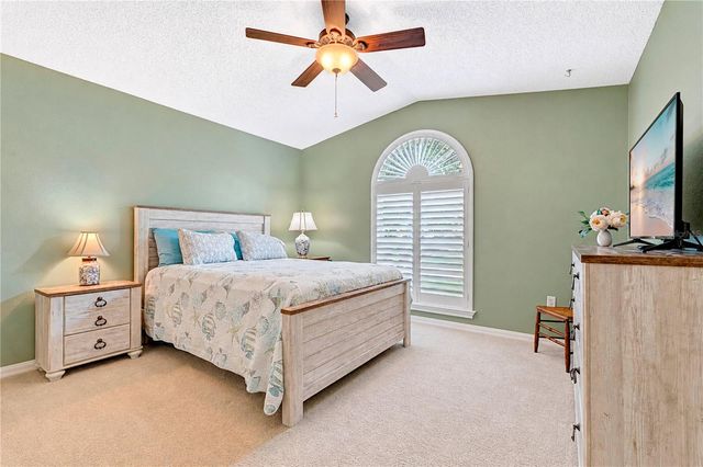 842 OLD OAKS LANE, Leesburg, FL 34748