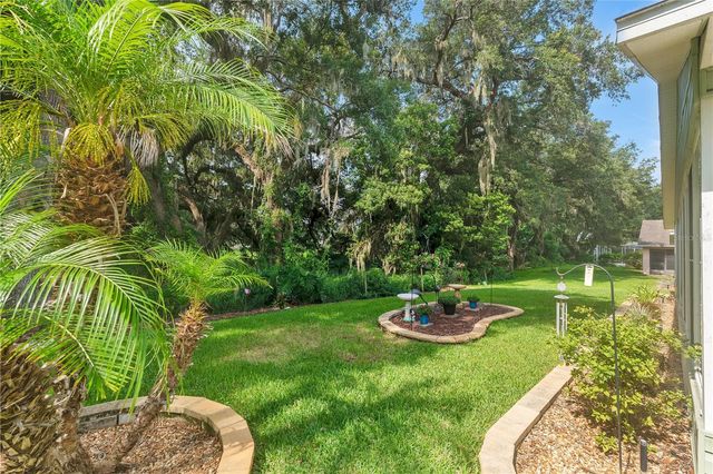842 OLD OAKS LANE, Leesburg, FL 34748