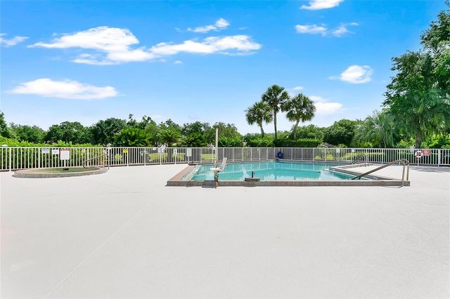 842 OLD OAKS LANE, Leesburg, FL 34748