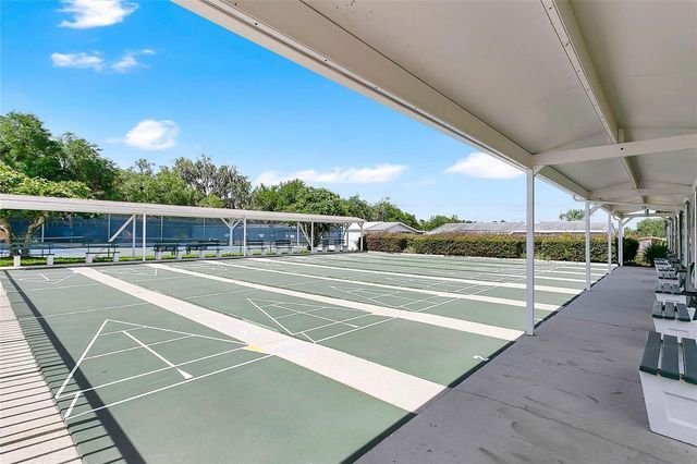 842 OLD OAKS LANE, Leesburg, FL 34748