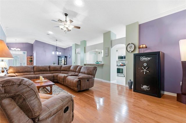 842 OLD OAKS LANE, Leesburg, FL 34748