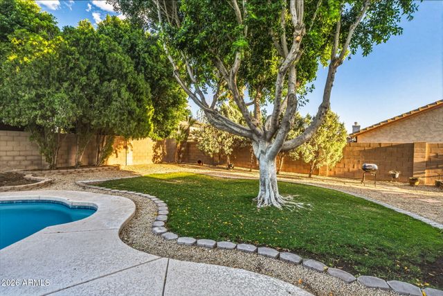 21547 N 85TH Drive, Peoria, AZ 85382