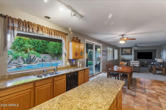 21547 N 85TH Drive, Peoria, AZ 85382