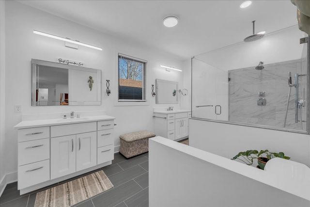 414 Watercolor Dr, Sparta, TN 38583