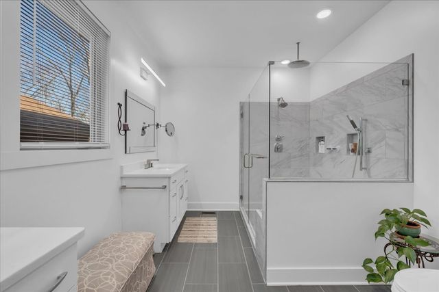 414 Watercolor Dr, Sparta, TN 38583