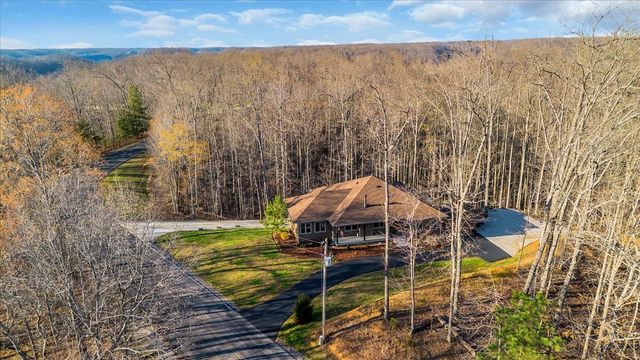 414 Watercolor Dr, Sparta, TN 38583