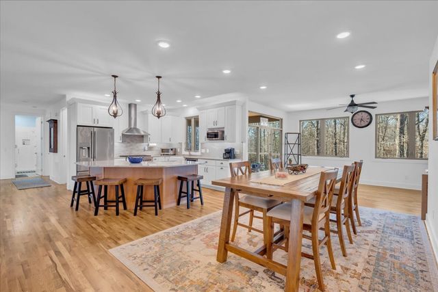 414 Watercolor Dr, Sparta, TN 38583