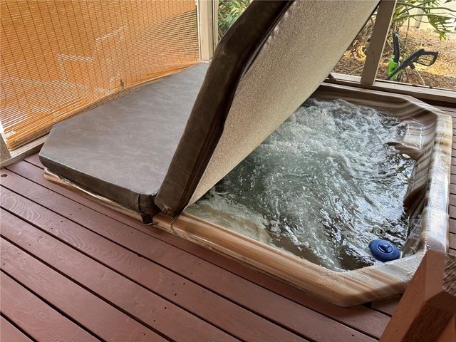 8213 LOST LAKE DRIVE, Orlando, FL 32817