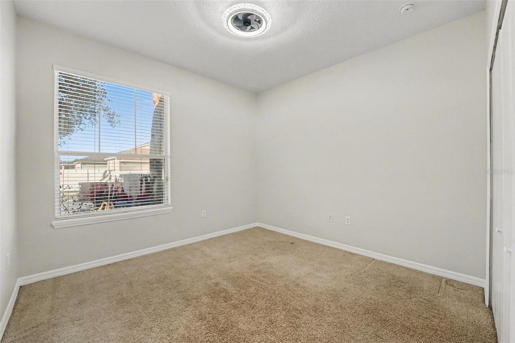 Image 18 of property listing at 3120 STONINGTON RUN, Kissimmee, FL 34746