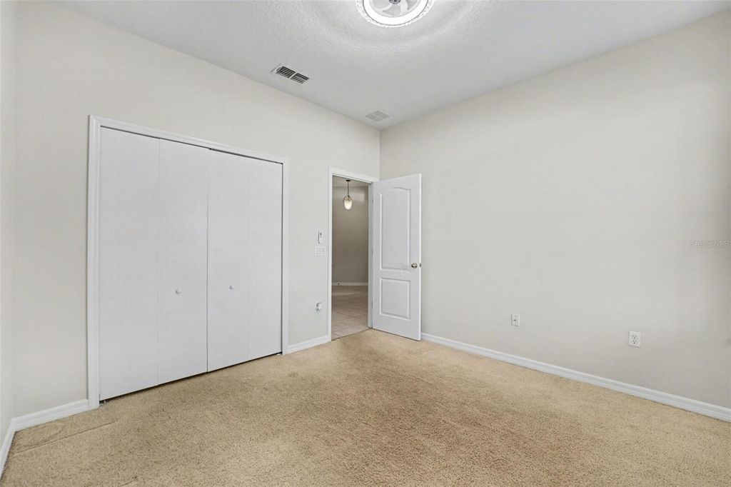 Image 19 of property listing at 3120 STONINGTON RUN, Kissimmee, FL 34746