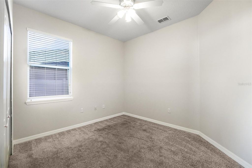 Image 20 of property listing at 3120 STONINGTON RUN, Kissimmee, FL 34746