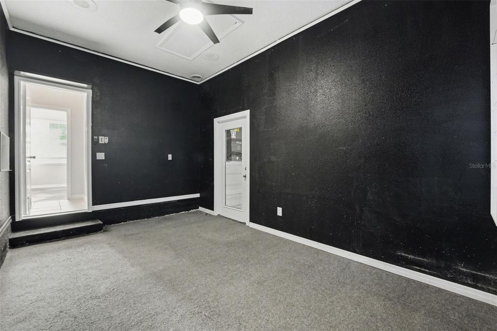 Image 23 of property listing at 3120 STONINGTON RUN, Kissimmee, FL 34746