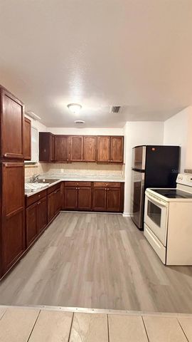 1604 WOODLYN DRIVE, Leesburg, FL 34748