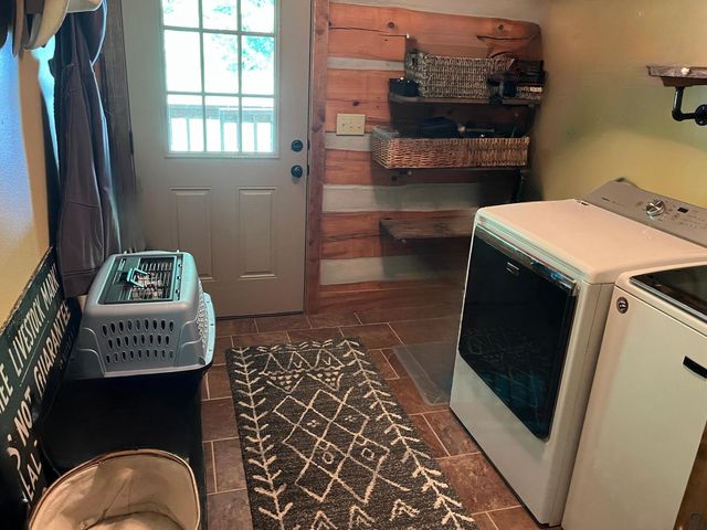 16646 County Road 423, Eminence, MO 65466