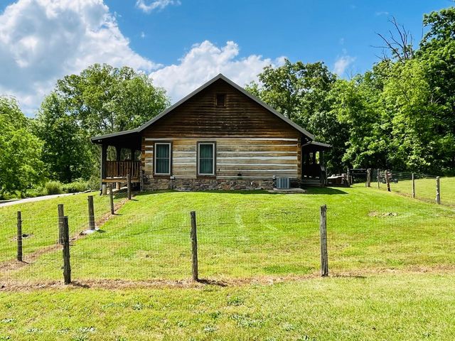 16646 County Road 423, Eminence, MO 65466