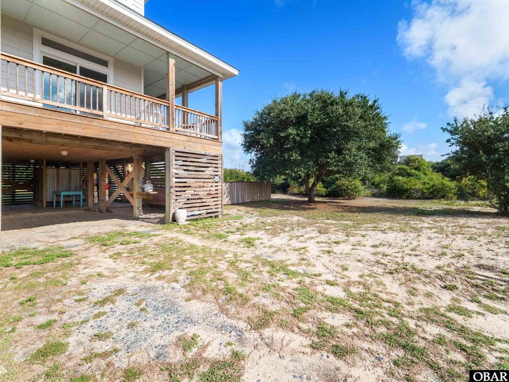 Image 5 of property listing at 2215 Sandpiper Road Lot #20, Corolla, NC 27927