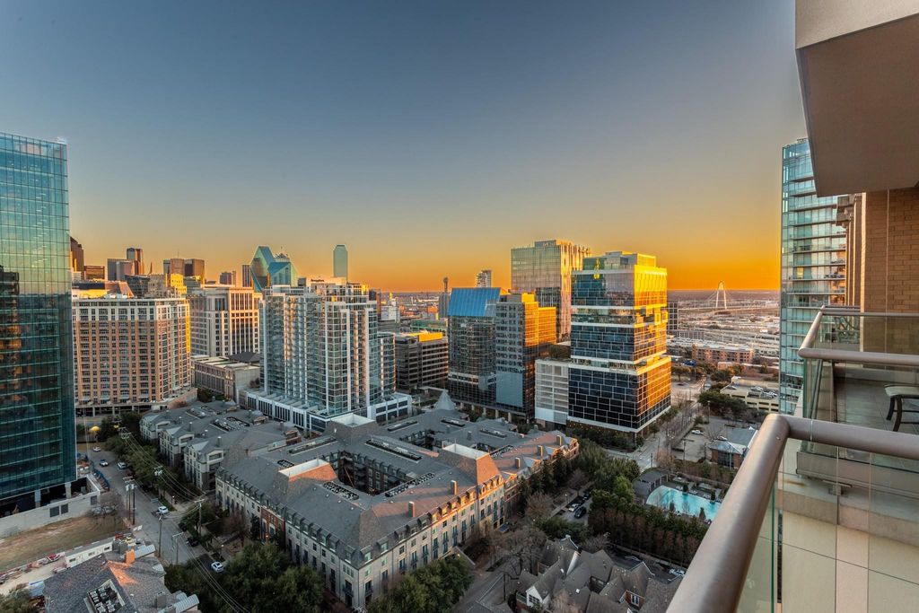 2300 WOLF Street 19A, Dallas, TX 75201