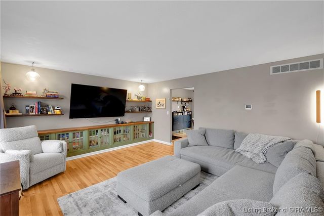 2308 Brookwood Court, Clarksville, IN 47129