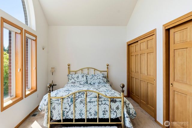 12540 123rd Avenue SE, Rainier, WA 98576