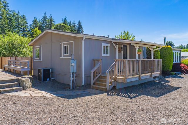12540 123rd Avenue SE, Rainier, WA 98576