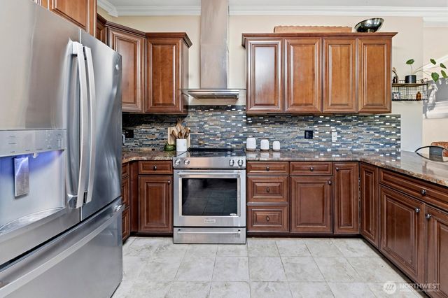 12540 123rd Avenue SE, Rainier, WA 98576