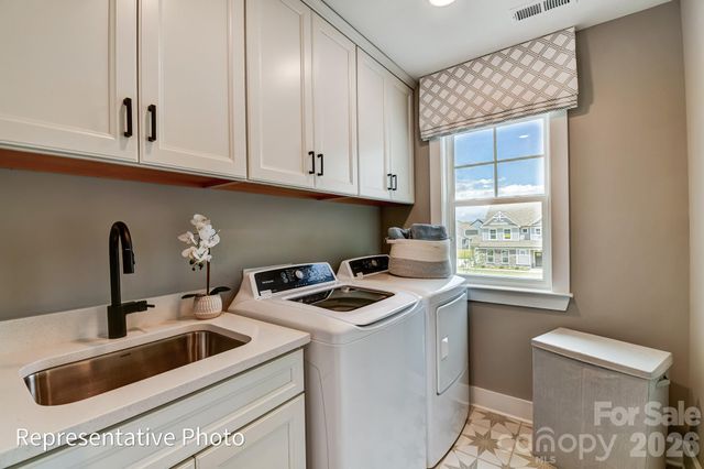 1312 Knob Creek Drive, Gastonia, NC 28054