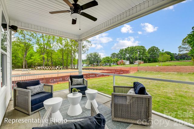 1312 Knob Creek Drive, Gastonia, NC 28054