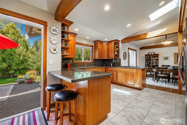 8255 Snohomish Road, Blaine, WA 98230