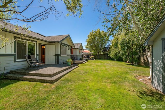 8255 Snohomish Road, Blaine, WA 98230