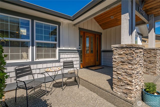 8255 Snohomish Road, Blaine, WA 98230