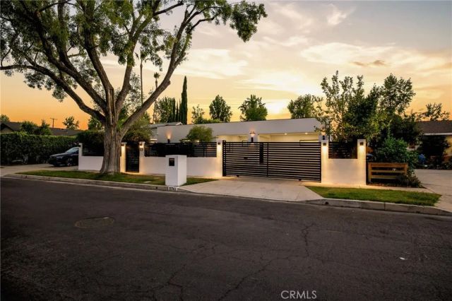 5741 Ostrom, Encino, CA 91316