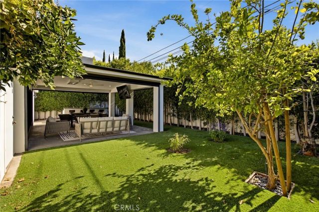 5741 Ostrom, Encino, CA 91316