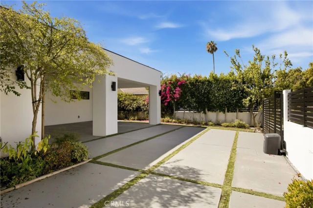 5741 Ostrom, Encino, CA 91316