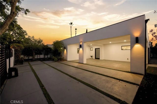 5741 Ostrom, Encino, CA 91316