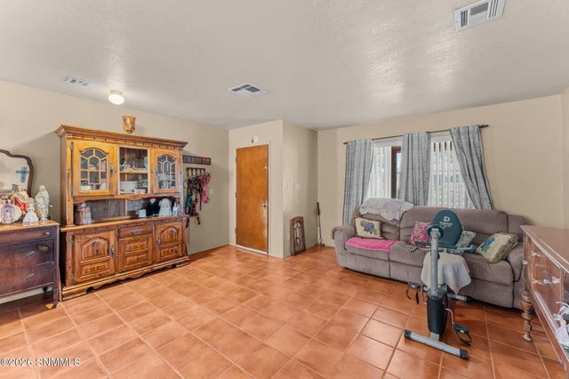 1339 Kilmer Street, Las Cruces, NM 88001