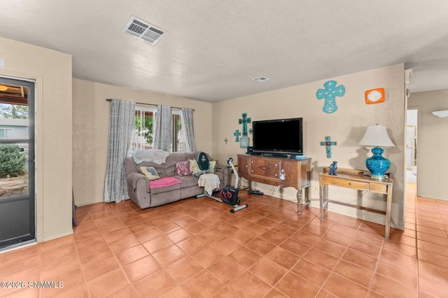 1339 Kilmer Street, Las Cruces, NM 88001