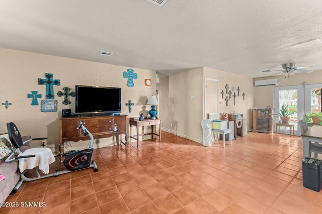 1339 Kilmer Street, Las Cruces, NM 88001