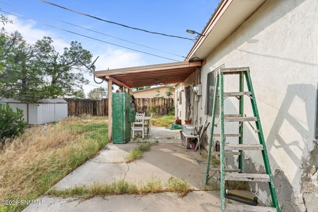 1339 Kilmer Street, Las Cruces, NM 88001