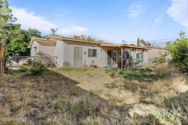 1339 Kilmer Street, Las Cruces, NM 88001