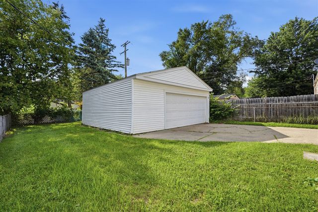 20435 Norborne, Redford, MI 48240
