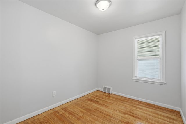 20435 Norborne, Redford, MI 48240
