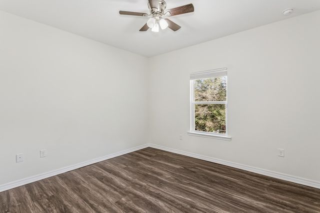 132 Tranquility Drive, Crestview, FL 32536