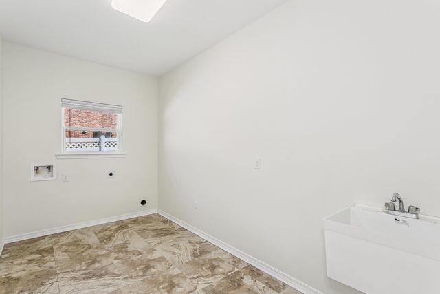 132 Tranquility Drive, Crestview, FL 32536