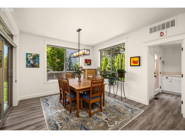 12357 HAMPTON Dr, Oregon City, OR 97045