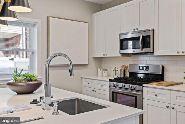 1406 S 23RD ST, Philadelphia, PA 19146