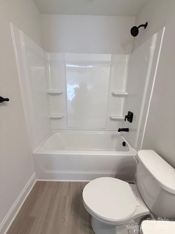 205 Queens Court, Gastonia, NC 28052