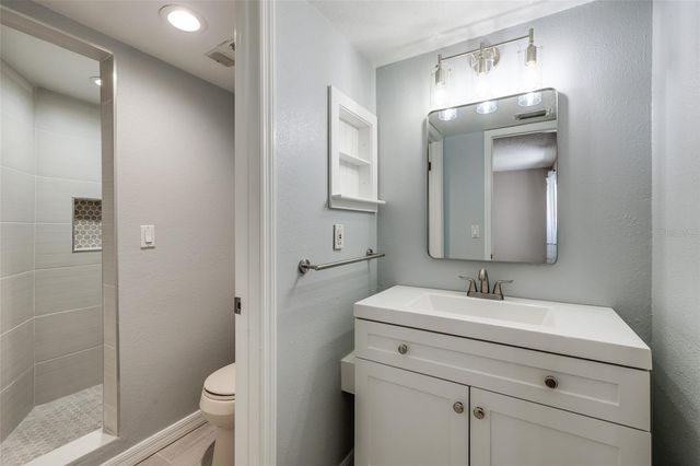 2480 PELICAN COURT 103R, Clearwater, FL 33762